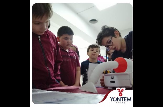 Yöntem Koleji, 7 TÜBİTAK projesiyle her alanda iddialı.