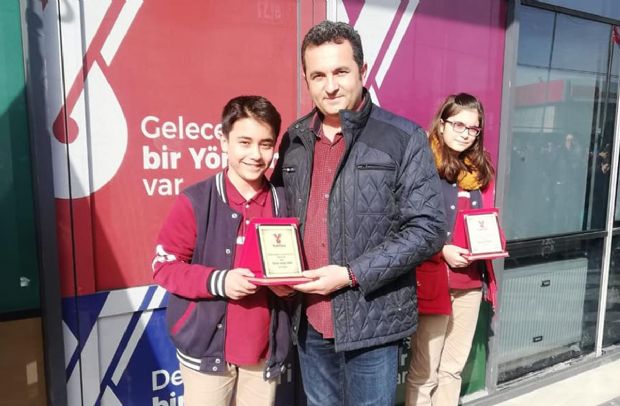 Yöntem’de, İstiklal Marşı’nı güzel okuma yarışması
